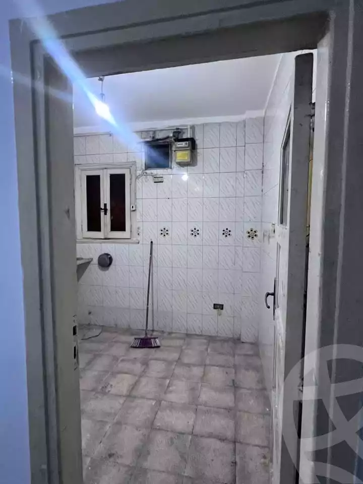 https://aqarmap.com.eg/en/listing/6285886-for-sale-alexandria-bolekly