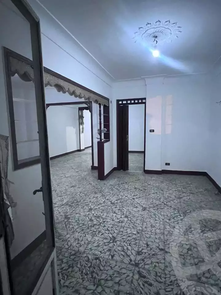 https://aqarmap.com.eg/en/listing/6285886-for-sale-alexandria-bolekly