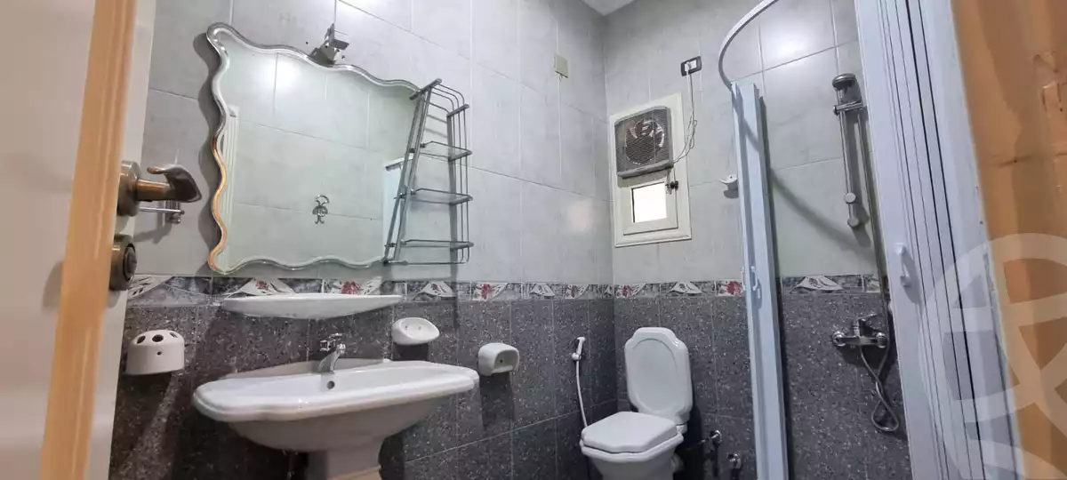 https://aqarmap.com.eg/en/listing/6286027-for-rent-cairo-el-sheikh-zayed-city-compounds-hadayek-el-mohandiseen