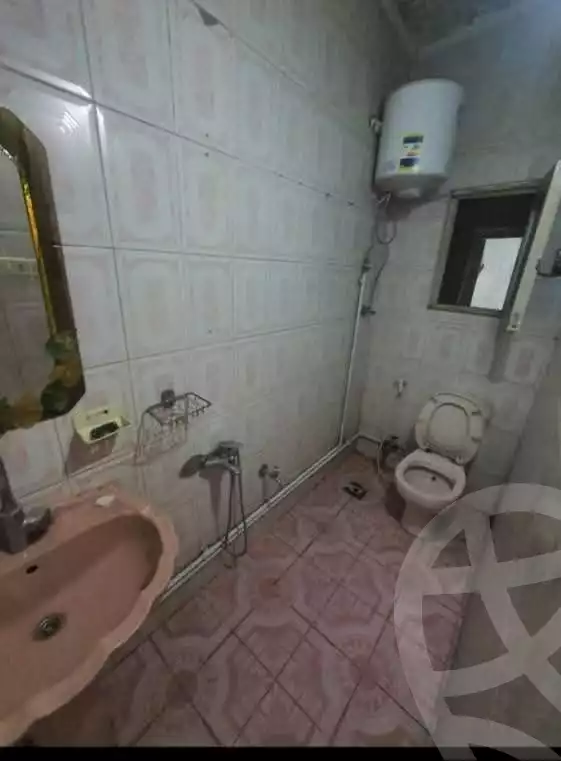 https://aqarmap.com.eg/en/listing/6286831-for-rent-cairo-ain-shams-ahmed-esmat-st