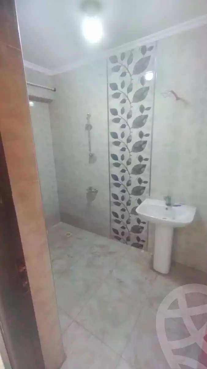 https://aqarmap.com.eg/ar/listing/6287105-for-rent-cairo-helwan-helwan-el-sharkeya-el-maraghi-st