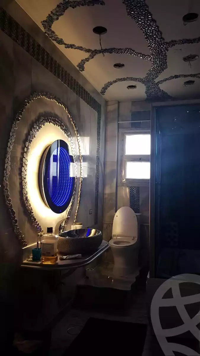 https://aqarmap.com.eg/en/listing/6289123-for-sale-cairo-new-cairo-compounds-les-rois