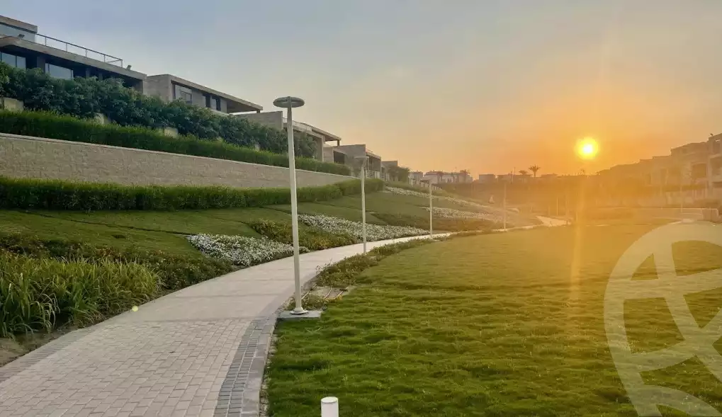 https://aqarmap.com.eg/ar/listing/6289350-for-sale-cairo-new-cairo-compounds-tag-city-taj-sultan
