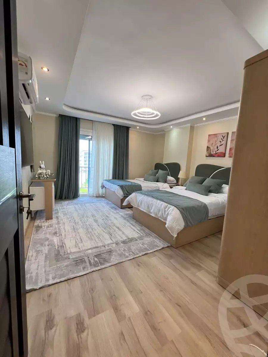 https://aqarmap.com.eg/ar/listing/6289364-for-sale-cairo-new-cairo-compounds-mwrd-fq-llttwyr
