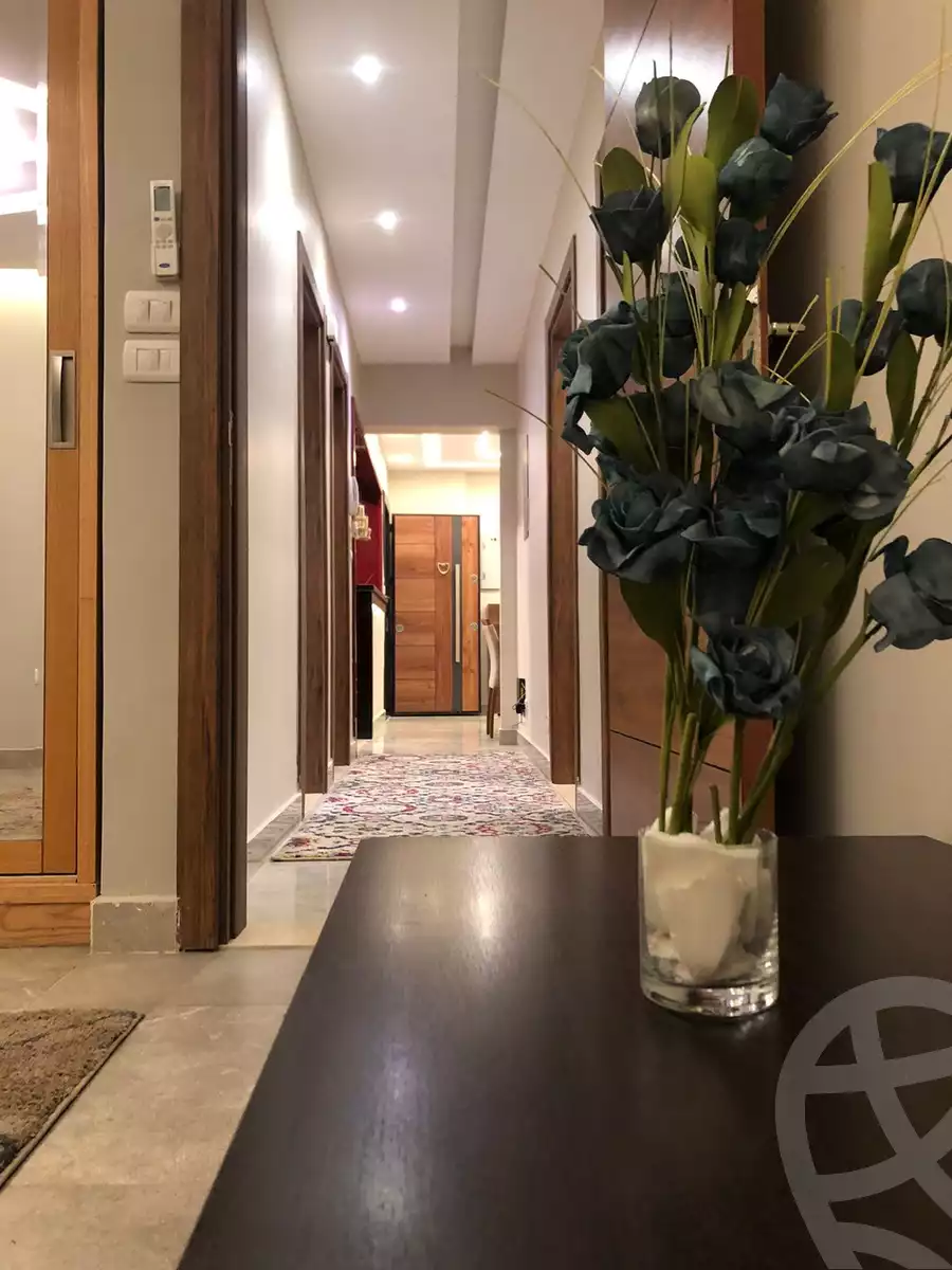 https://aqarmap.com.eg/ar/listing/6289570-for-rent-cairo-new-cairo-lrhb-city-phase-2-shr-tl-t-mstfy