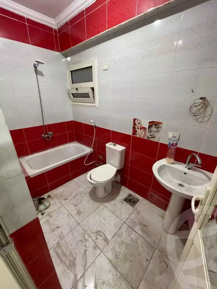 https://aqarmap.com.eg/ar/listing/6289816-for-sale-alexandria-camp-cesar-port-said-street
