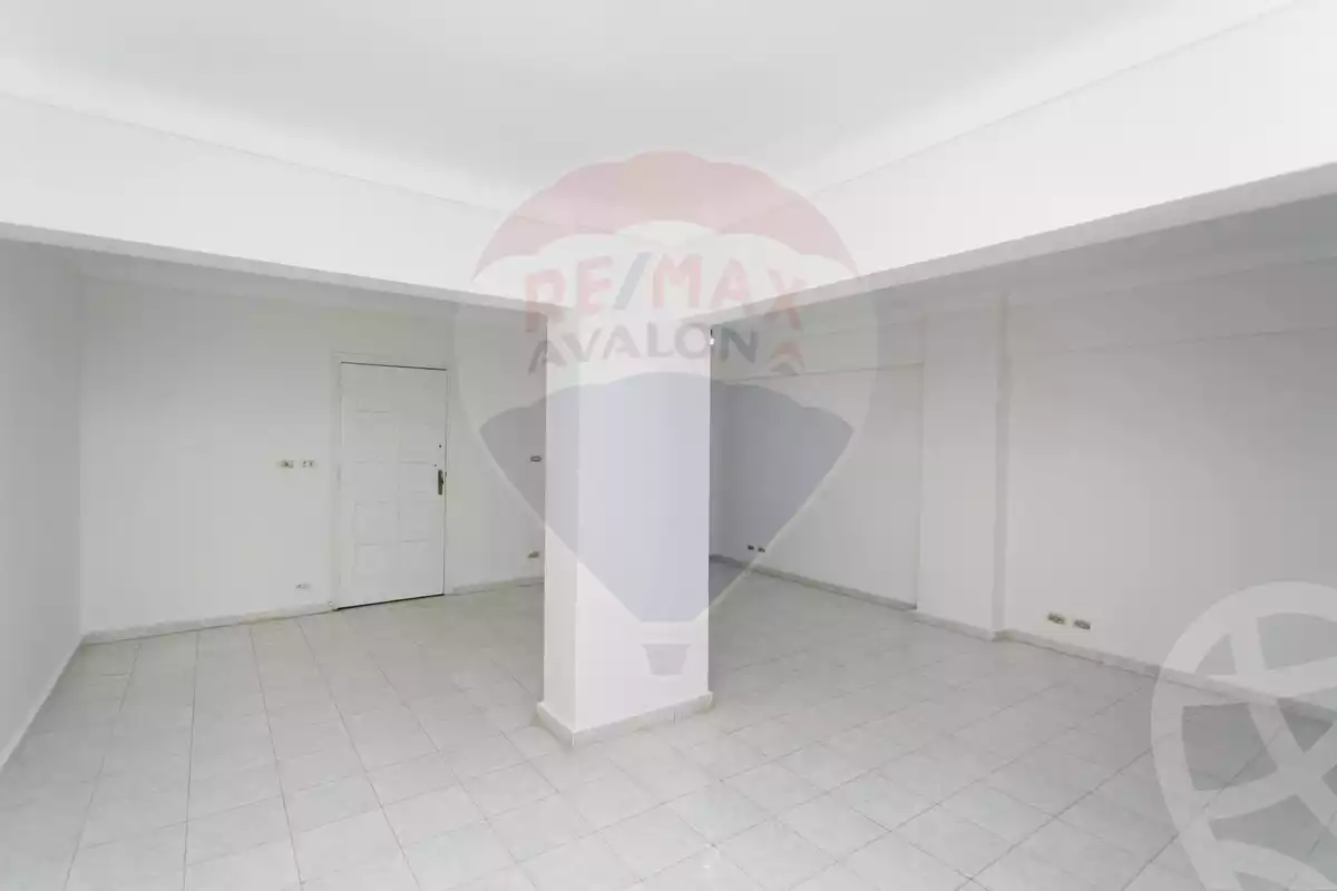 https://aqarmap.com.eg/ar/listing/6290485-for-sale-alexandria-lauran-mohammed-al-eqbal-st