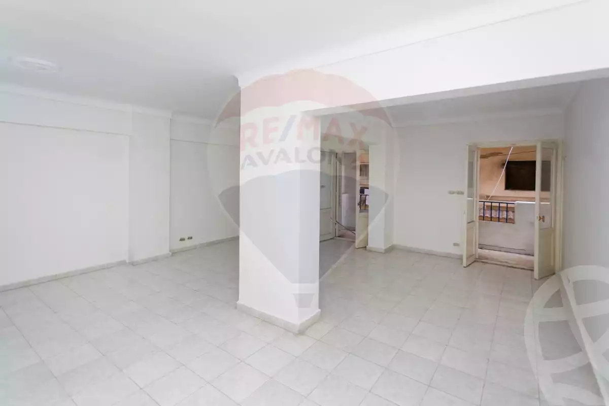 https://aqarmap.com.eg/ar/listing/6290485-for-sale-alexandria-lauran-mohammed-al-eqbal-st