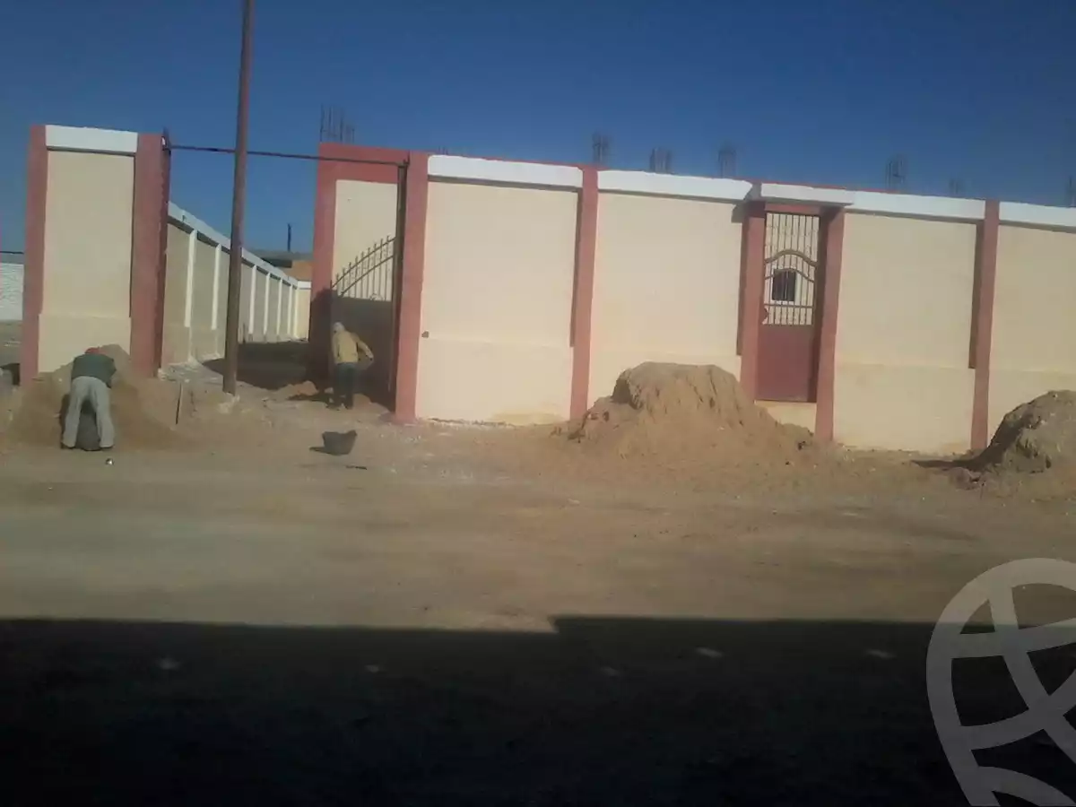 https://aqarmap.com.eg/ar/listing/6291643-for-sale-beni-suef-mdyn-bny-swyf-beni-suef-city-manteqat-el-senaat-el-motawaseta