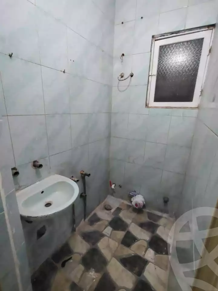 https://aqarmap.com.eg/ar/listing/6291854-for-sale-qalyubia-shubra-el-khaima-om-bayoumi