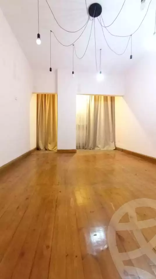 https://aqarmap.com.eg/ar/listing/6292038-for-rent-cairo-heliopolis-heliopolis-square-abd-al-hamid-abou-hief-st