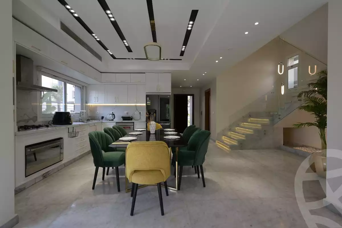 https://aqarmap.com.eg/ar/listing/6293003-for-rent-cairo-new-cairo-compounds-mountain-view-hyde-park