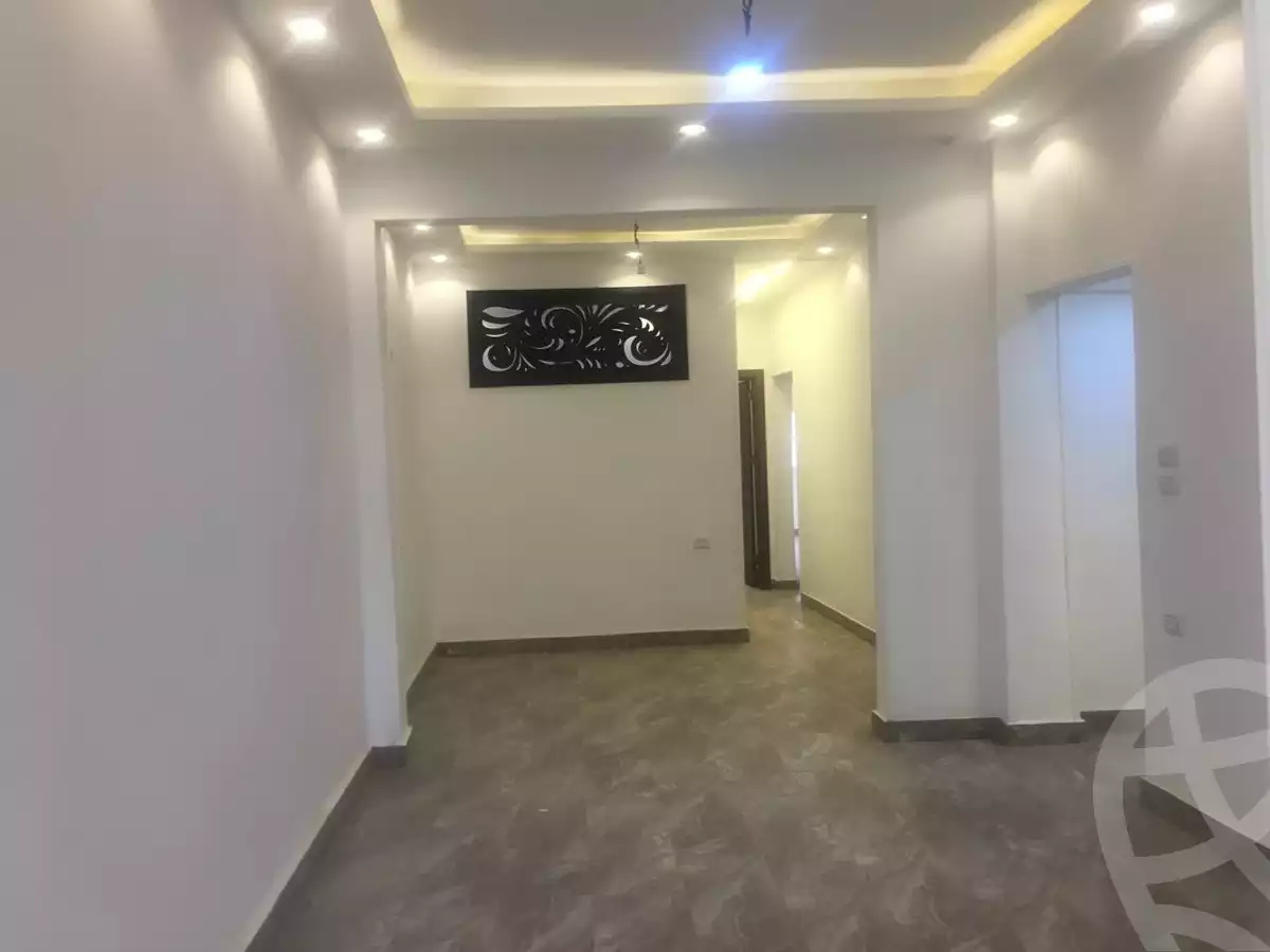 https://aqarmap.com.eg/ar/listing/6293067-for-sale-cairo-ljyz-shareaa-morad  charel degol