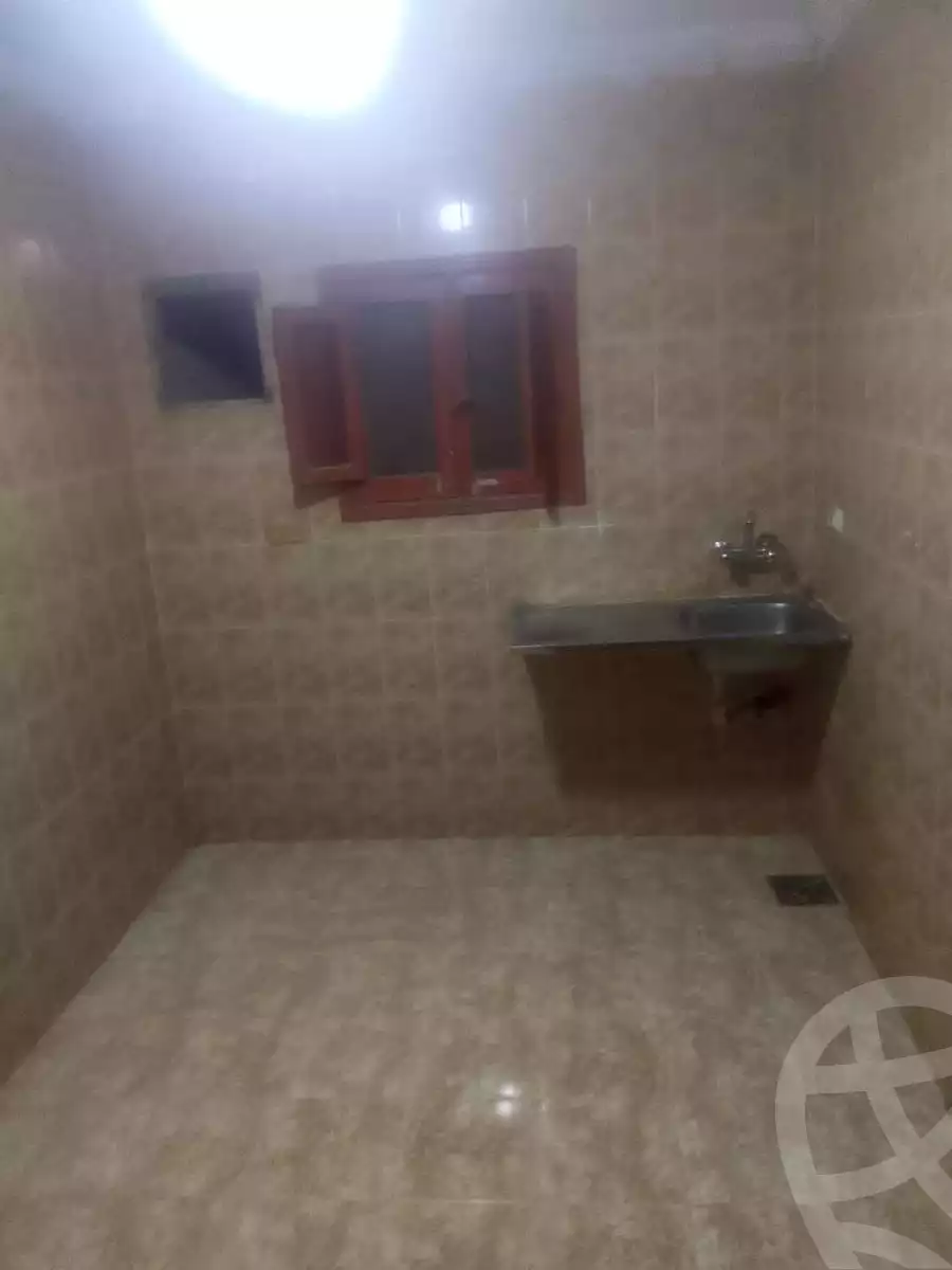 https://aqarmap.com.eg/ar/listing/6293411-for-rent-cairo-helwan-helwan-el-sharkeya-mostafa-safwat-st