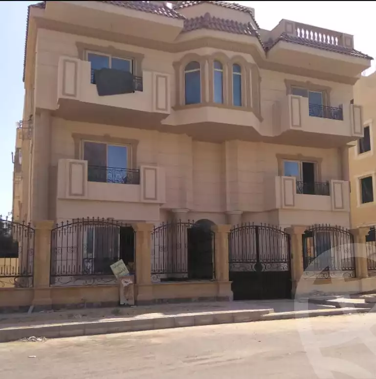 https://aqarmap.com.eg/ar/listing/6294592-for-sale-cairo-new-cairo-el-yassamin-el-yasmeen-7-al-imam-ahmad-ibn-hanbal-st