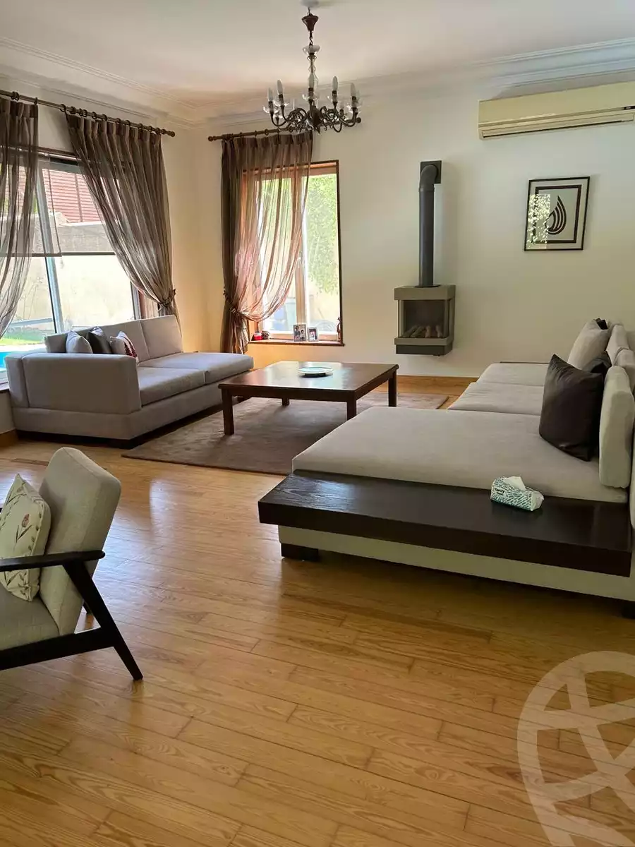 https://aqarmap.com.eg/en/listing/6295148-for-sale-cairo-6th-of-october-compounds-royal-hills