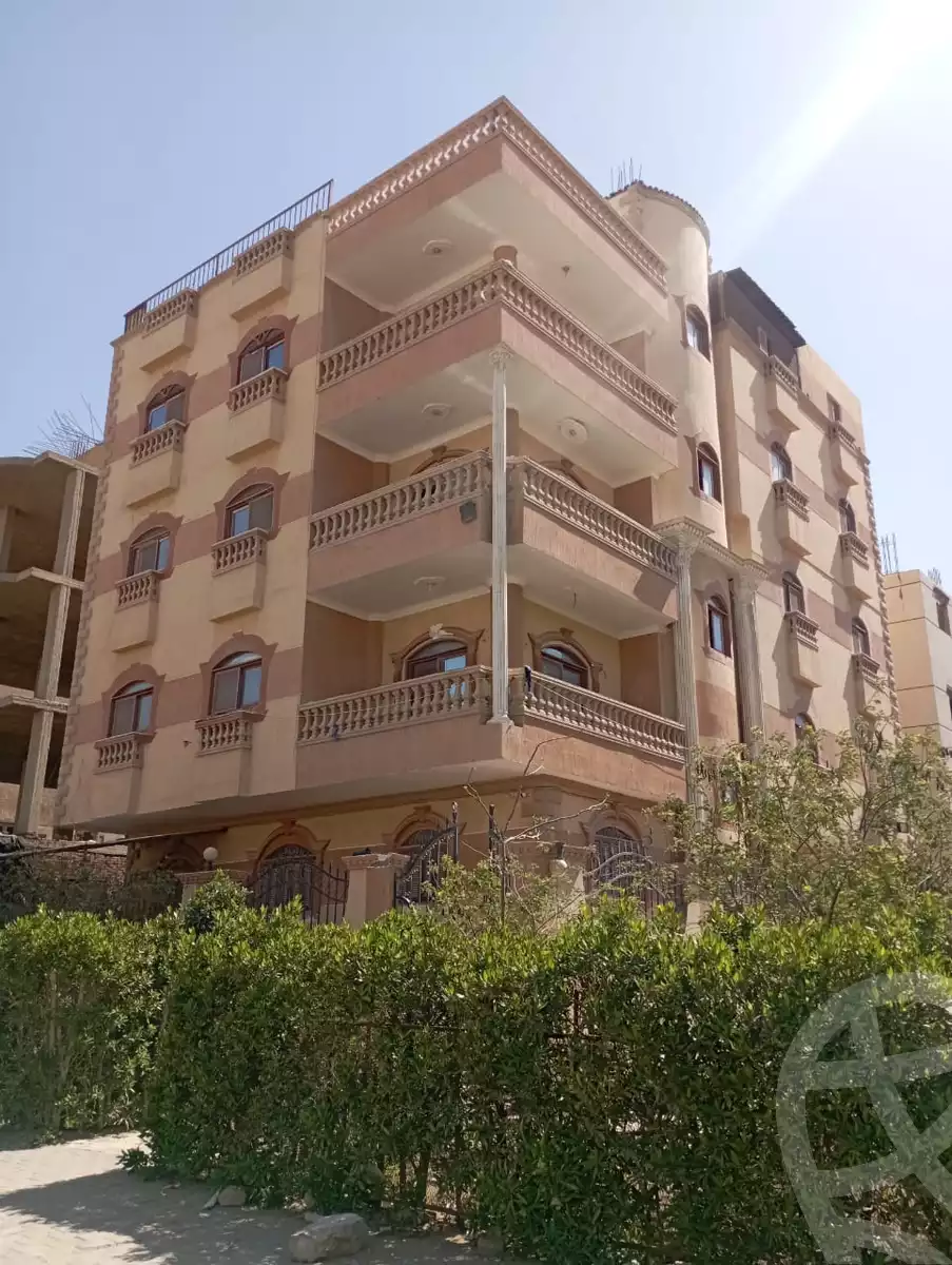 https://aqarmap.com.eg/ar/listing/5882355-for-sale-cairo-el-shorouk-lmntq-lthmn