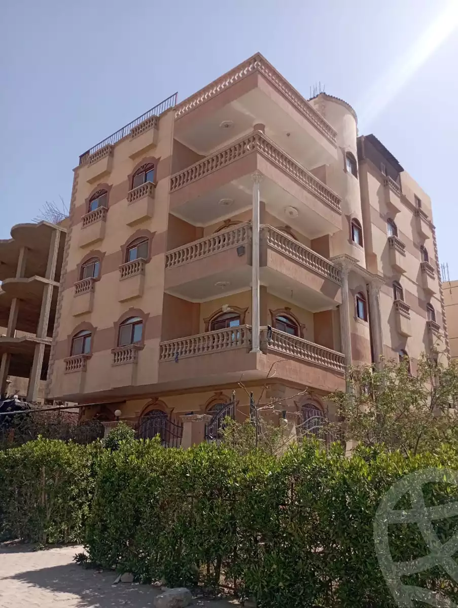 https://aqarmap.com.eg/ar/listing/5882355-for-sale-cairo-el-shorouk-lmntq-lthmn