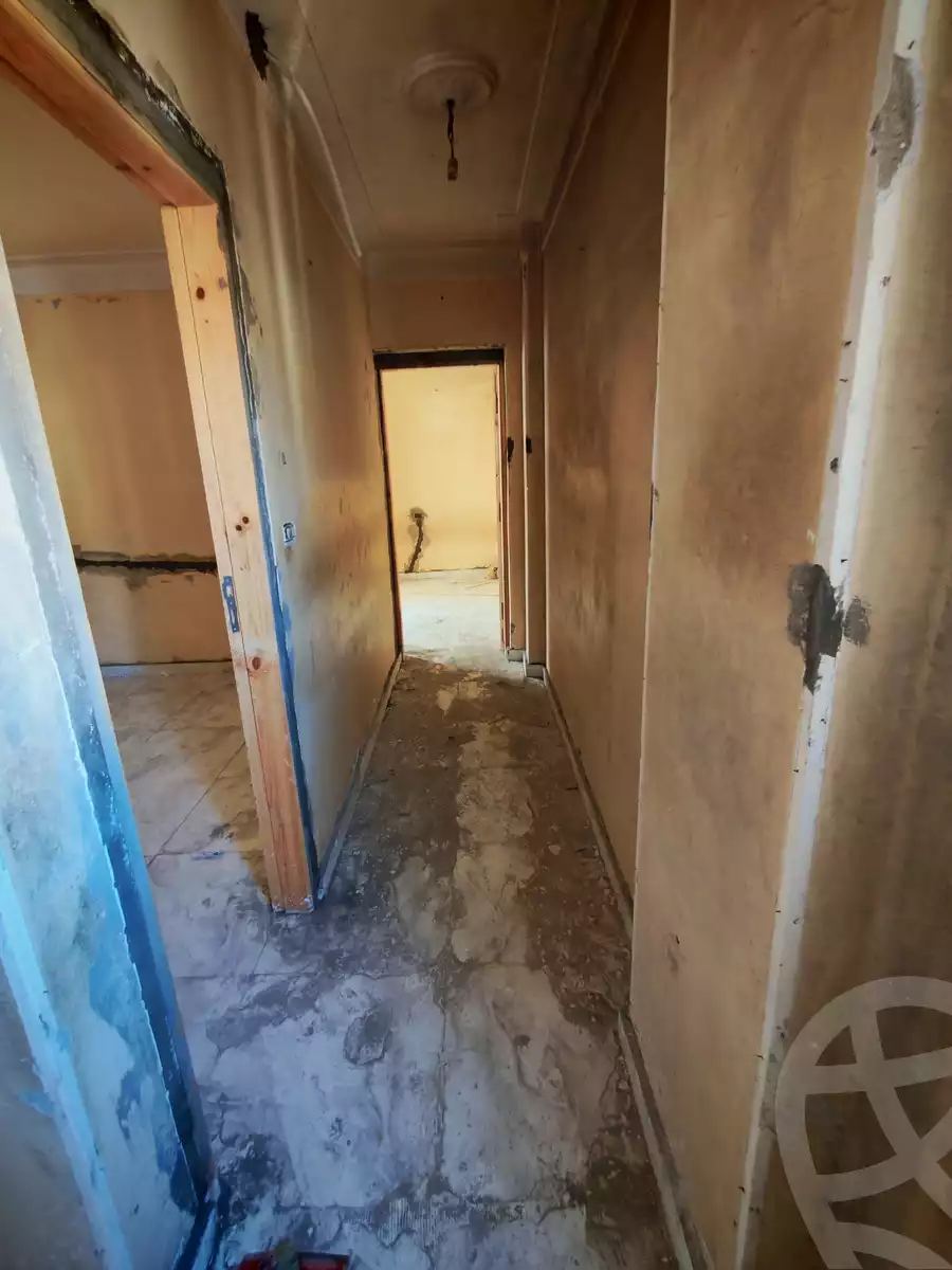 https://aqarmap.com.eg/en/listing/6295784-for-sale-alexandria-mansheya-al-bab-al-akhdar-st