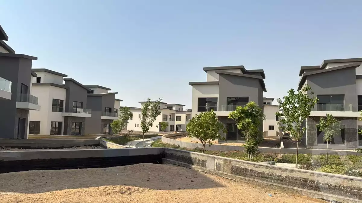 https://aqarmap.com.eg/ar/listing/6296088-for-sale-cairo-new-cairo-compounds-kmbwnd-kryk-twn-il-cazar