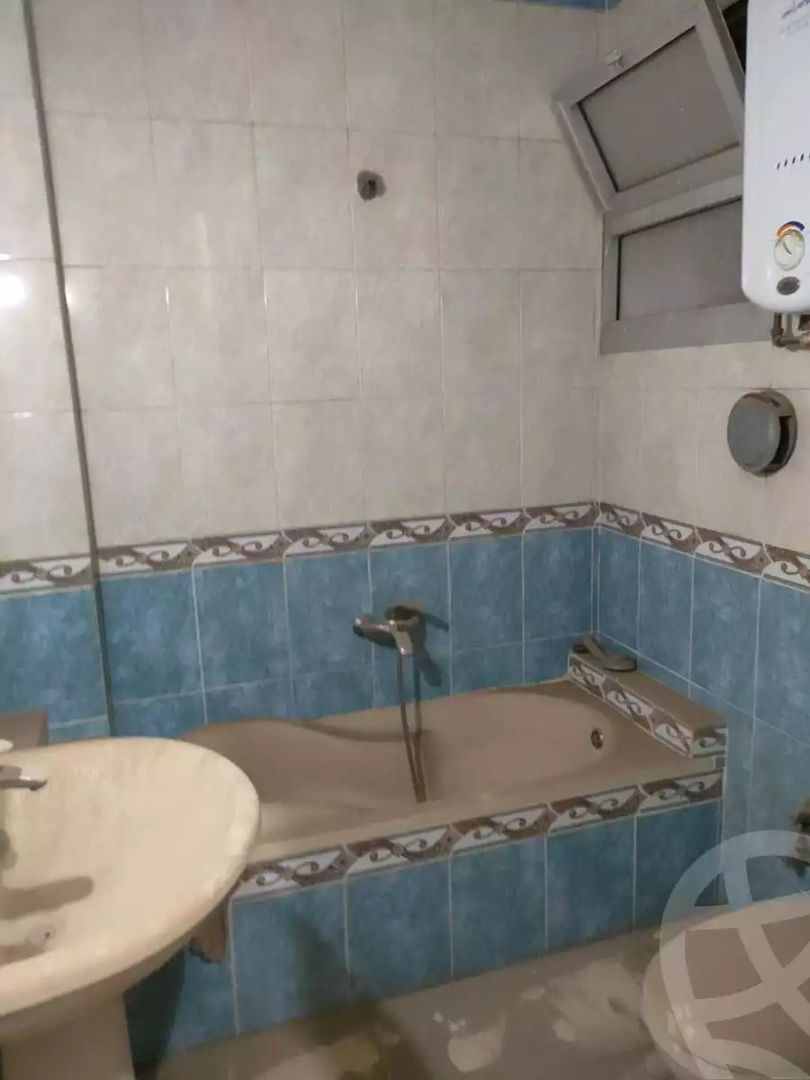 https://aqarmap.com.eg/en/listing/6296599-for-sale-cairo-faisal-el-tawabeq-el-shaheed-ahmed-hamdy-st