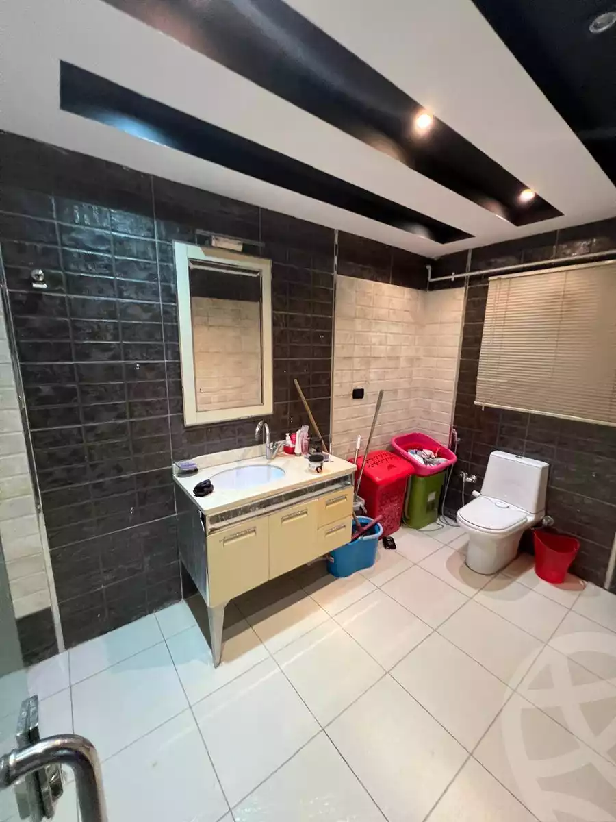 https://aqarmap.com.eg/ar/listing/6296942-for-sale-cairo-helwan-helwan-el-sharkeya-abd-el-rahman-pasha-st