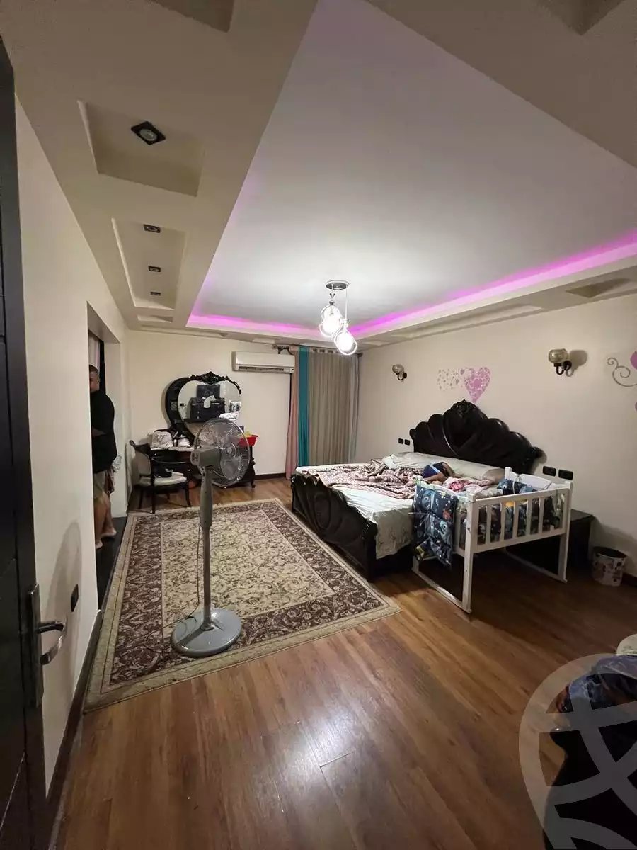 https://aqarmap.com.eg/ar/listing/6299382-for-sale-cairo-helwan-helwan-el-sharkeya-abd-el-rahman-pasha-st