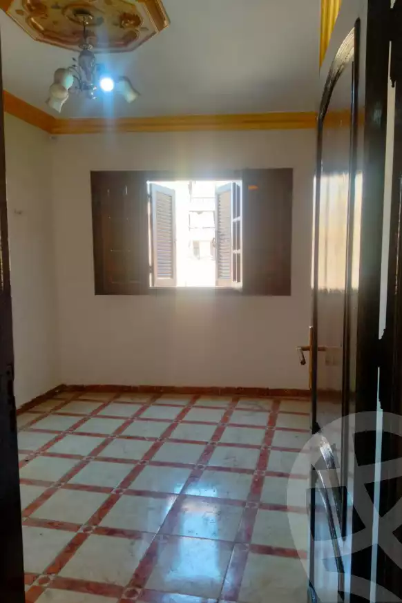 https://aqarmap.com.eg/ar/listing/6299912-for-sale-qalyubia-shubra-el-khaima-shubra-el-khaima-city-ahmed-oraby-st