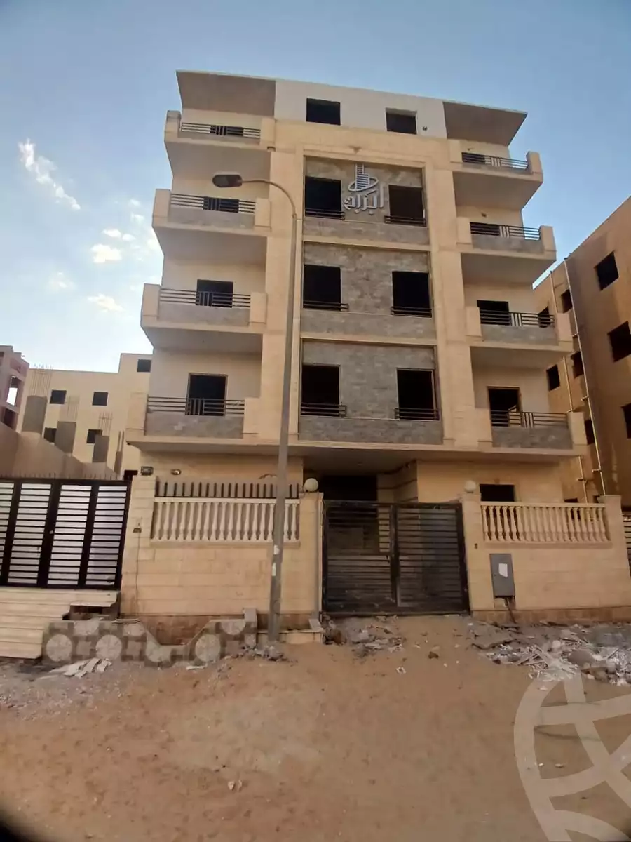 https://aqarmap.com.eg/ar/listing/6300274-for-sale-cairo-6th-of-october-hadaeq-october-lmntq-lsyhy-b