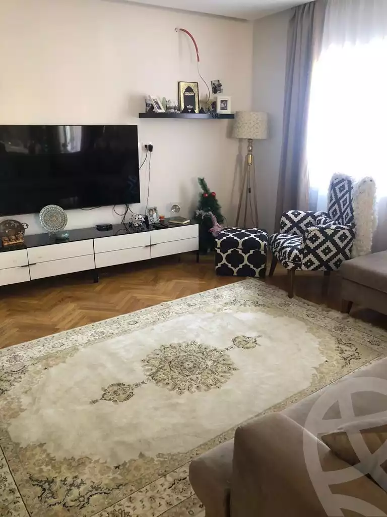 https://aqarmap.com.eg/en/listing/6300410-for-sale-cairo-6th-of-october-compounds-october-plaza