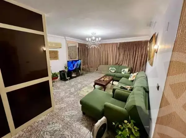 https://aqarmap.com.eg/en/listing/6300864-for-rent-cairo-manial-el-rawda-st