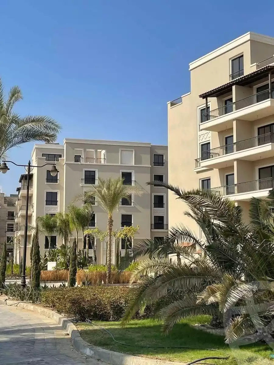https://aqarmap.com.eg/en/listing/6302086-for-sale-cairo-el-sheikh-zayed-city-compounds-kmbwnd-fyldj-wyst-dr-llttwyr