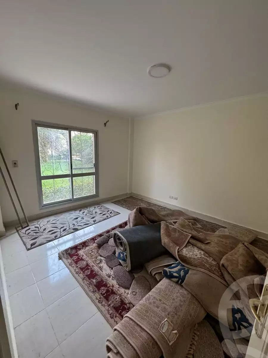 https://aqarmap.com.eg/en/listing/6302535-for-sale-cairo-new-cairo-lrhb-city-phase-1-taha-hussein-st