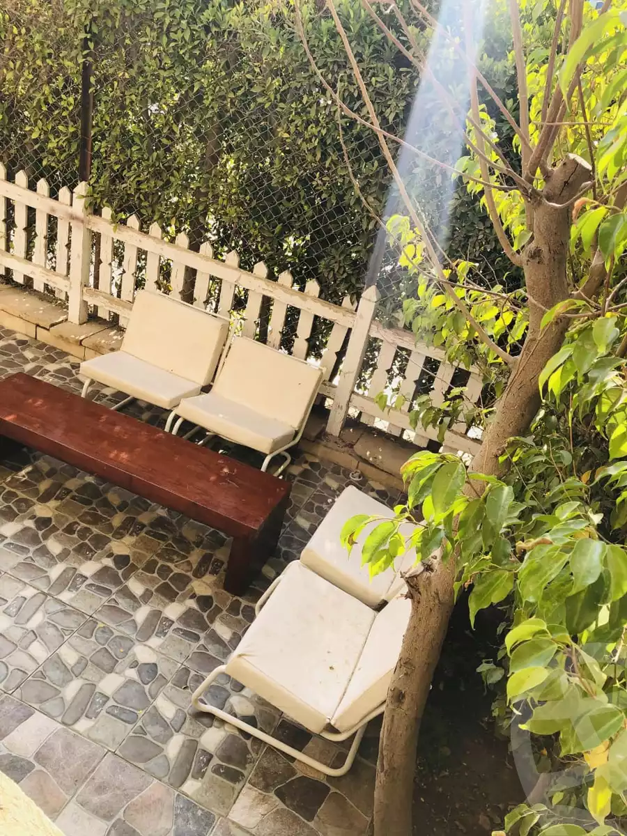 https://aqarmap.com.eg/en/listing/6302549-for-sale-cairo-new-cairo-lrhb-city-phase-2-osama-ibn-zaid-st