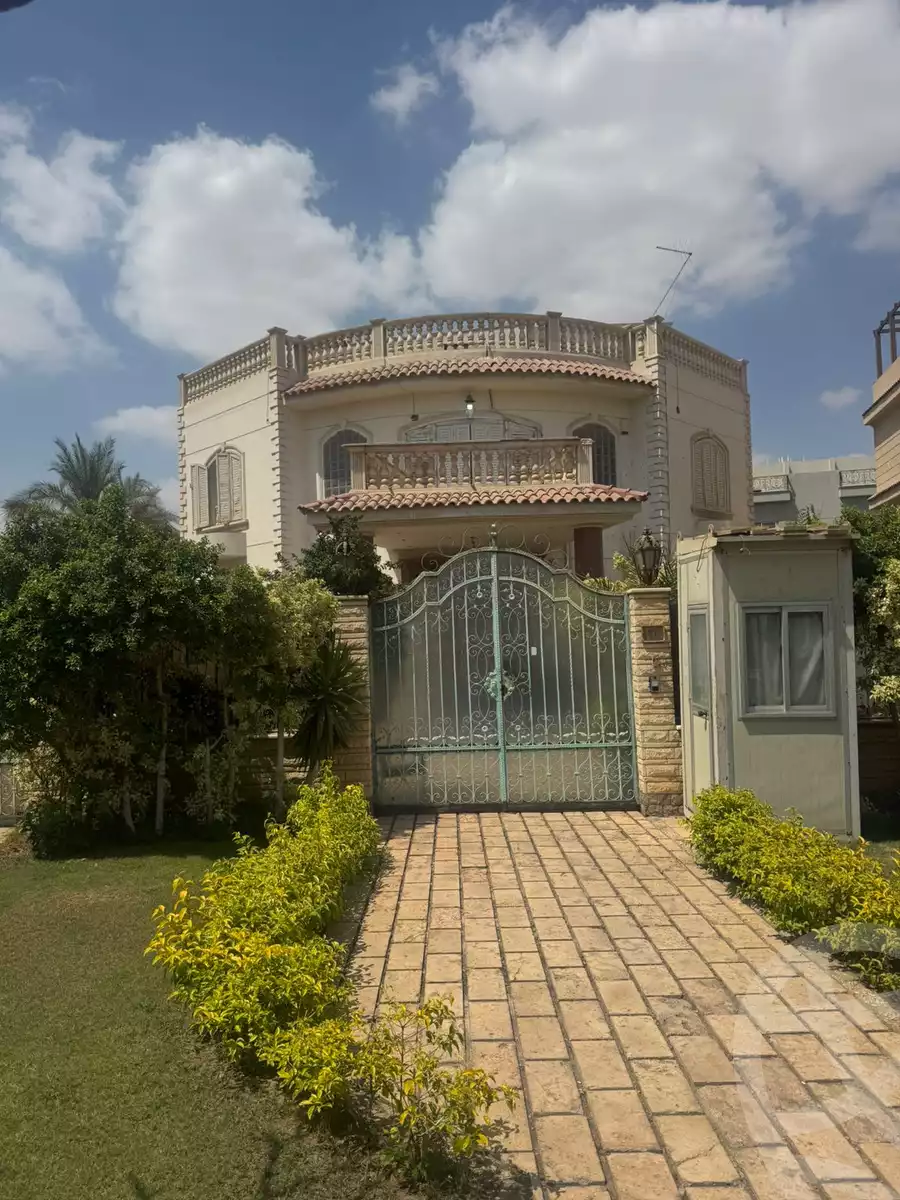 https://aqarmap.com.eg/en/listing/6303435-for-sale-cairo-el-shorouk-lhy-lthmn-neighbourhood-1
