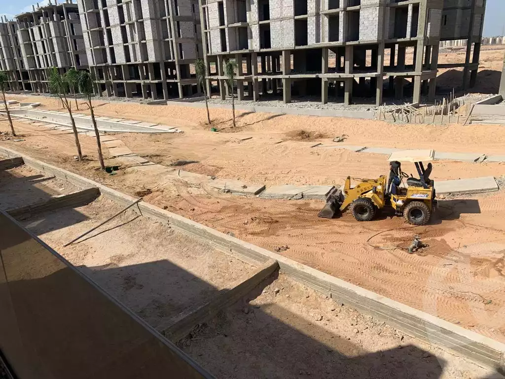 https://aqarmap.com.eg/ar/listing/6303438-for-sale-cairo-6th-of-october-hadaeq-october-kmbwnd-fy-hdyq-ktwbr-sun-capital