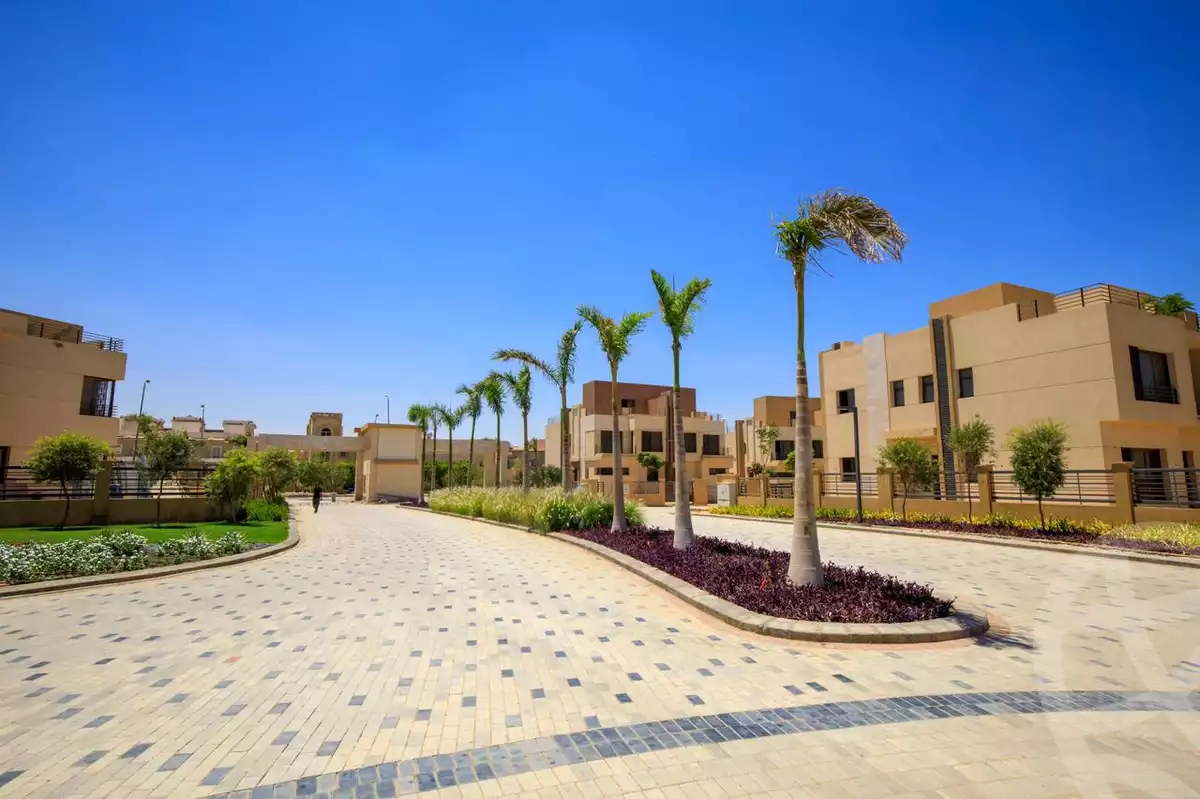 https://aqarmap.com.eg/en/listing/6303818-for-sale-cairo-el-sheikh-zayed-city-compounds-alma
