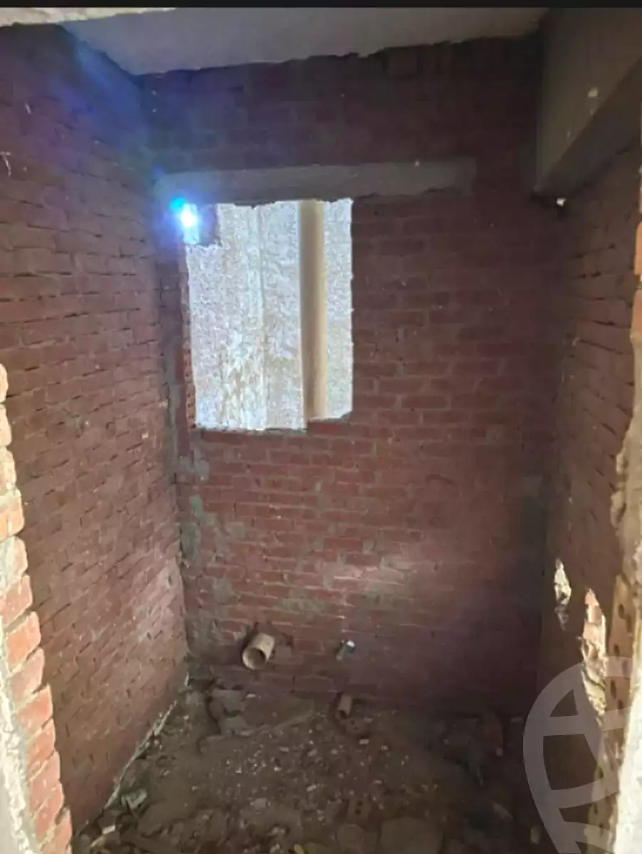 https://aqarmap.com.eg/ar/listing/6303858-for-sale-alexandria-l-jmy-lbytsh-shahr-al-assal-st