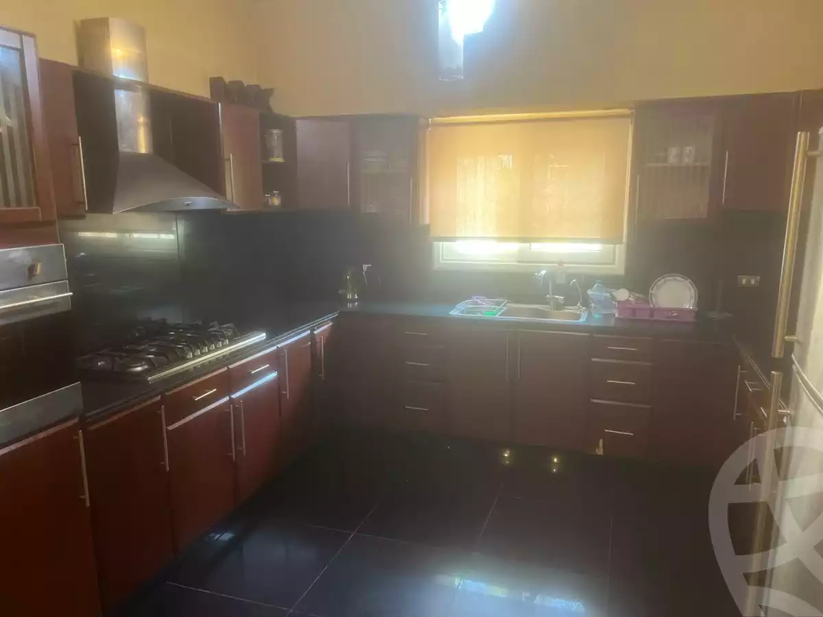 https://aqarmap.com.eg/en/listing/6304159-for-sale-cairo-el-sheikh-zayed-city-compounds-zayed-2000