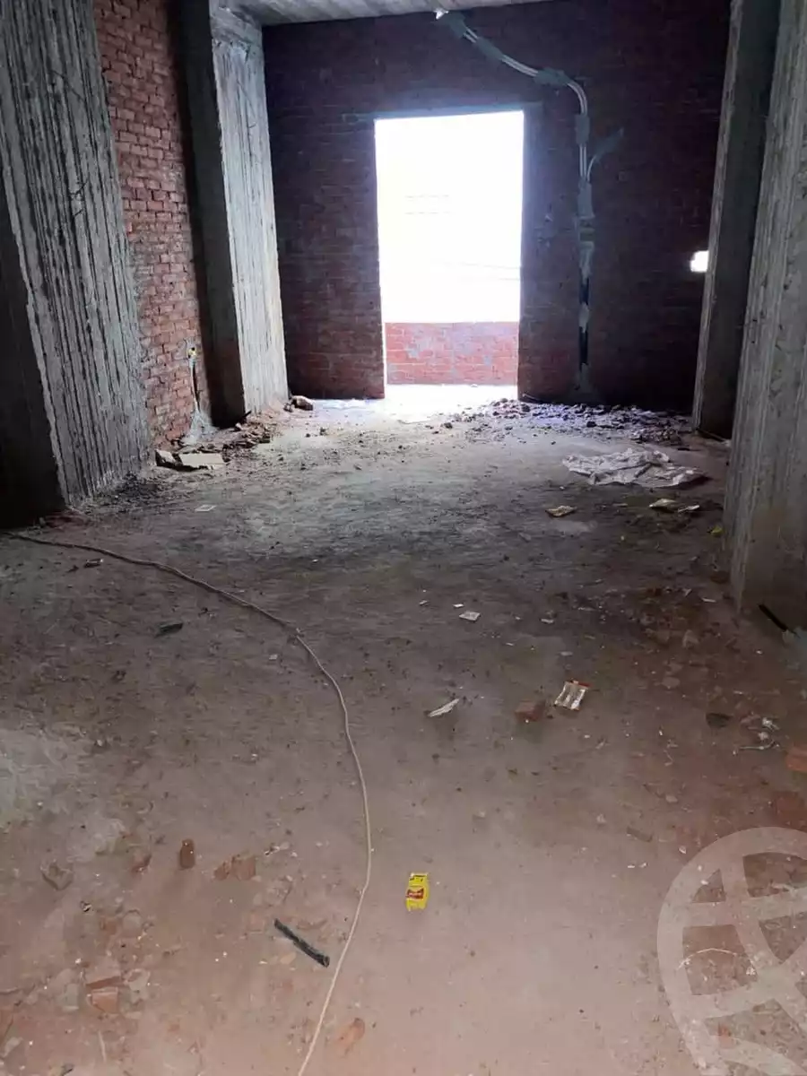 https://aqarmap.com.eg/en/listing/6304801-for-sale-beheira-damanhour-damanhour-city-al-nadi-st