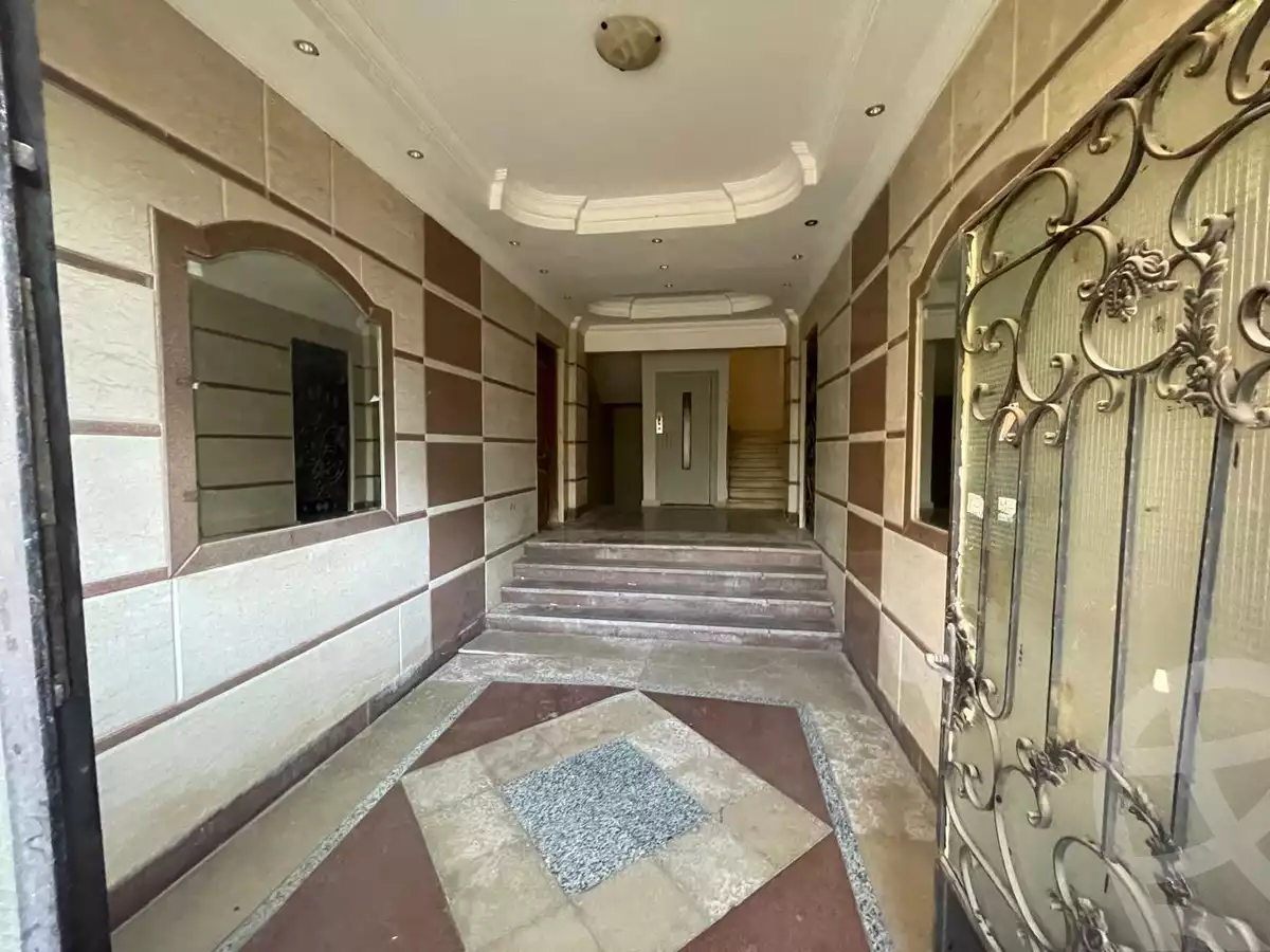 https://aqarmap.com.eg/ar/listing/6054005-for-sale-cairo-new-cairo-el-narges-el-narges-omarat-mohamed-sabry-abu-alam-st