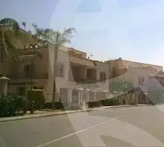 https://aqarmap.com.eg/en/listing/6306477-for-sale-cairo-el-sheikh-zayed-city-lshykh-zyd-ljdyd-zayed-greens