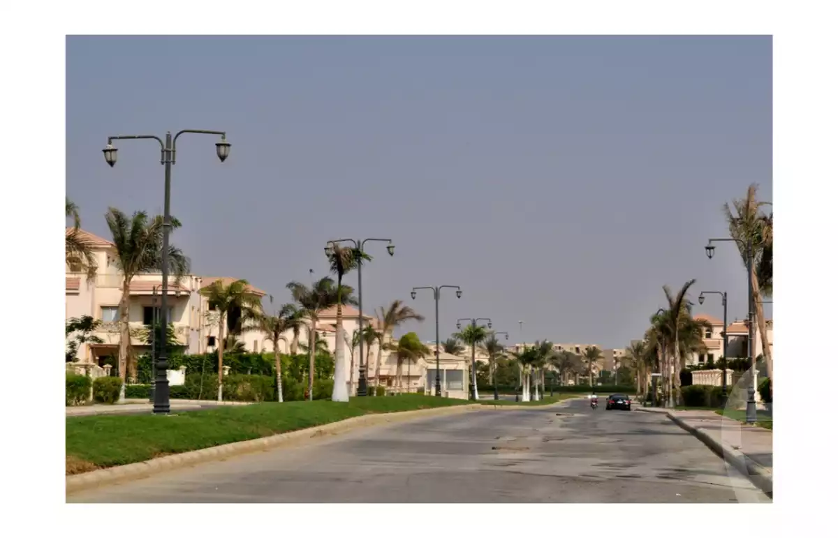 https://aqarmap.com.eg/en/listing/6306524-for-sale-cairo-el-sheikh-zayed-city-lshykh-zyd-ljdyd-zayed-greens-2-compound-location-development