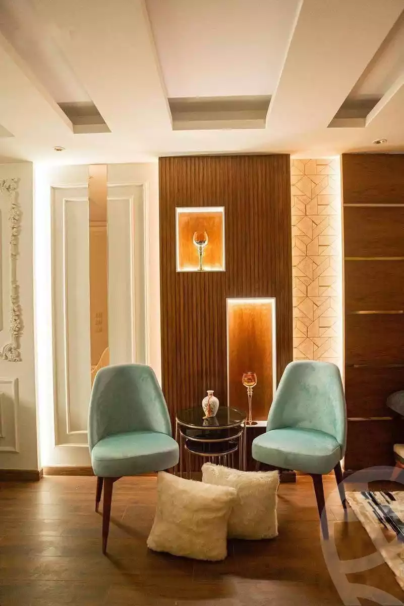 https://aqarmap.com.eg/ar/listing/6306370-for-sale-alexandria-kafr-abdo-sant-giyn-st
