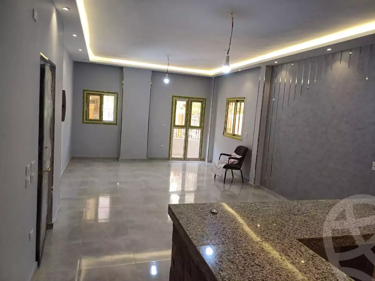 https://aqarmap.com.eg/ar/listing/6306924-for-sale-cairo-new-cairo-compounds-el-mostashareen-compound