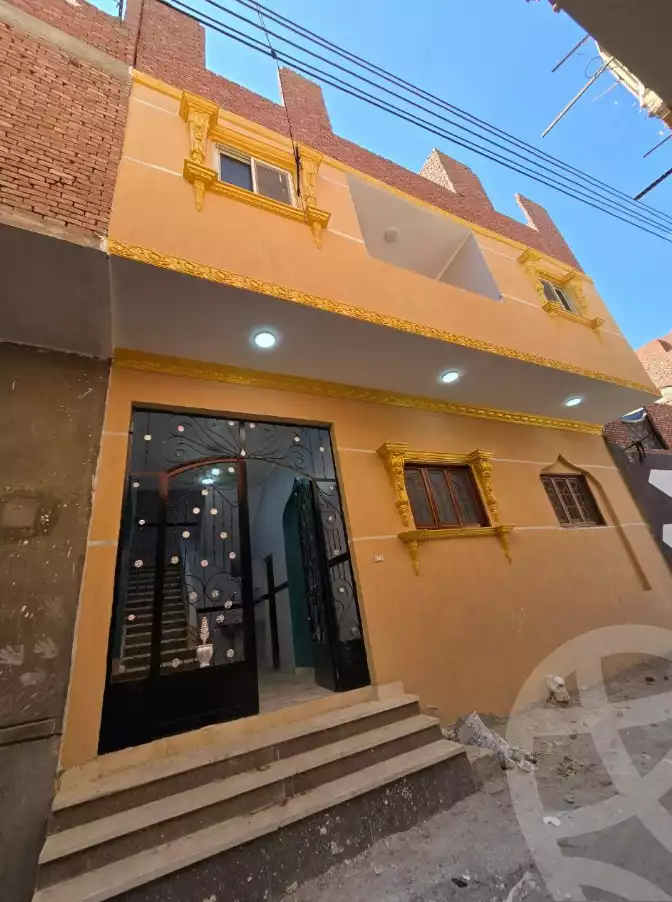 https://aqarmap.com.eg/en/listing/6307619-for-sale-qalyubia-qlioub-blqs