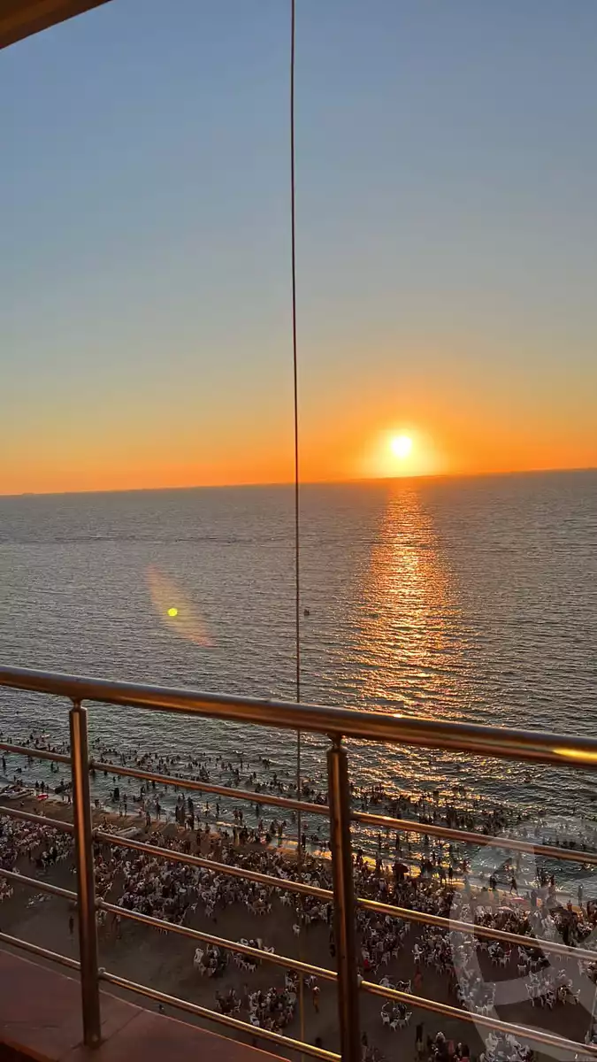 https://aqarmap.com.eg/ar/listing/6307662-for-sale-alexandria-el-montazah-el-geesh