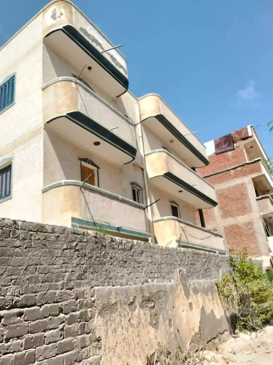 https://aqarmap.com.eg/en/listing/6308343-for-sale-alexandria-l-jmy-el-kilo-21
