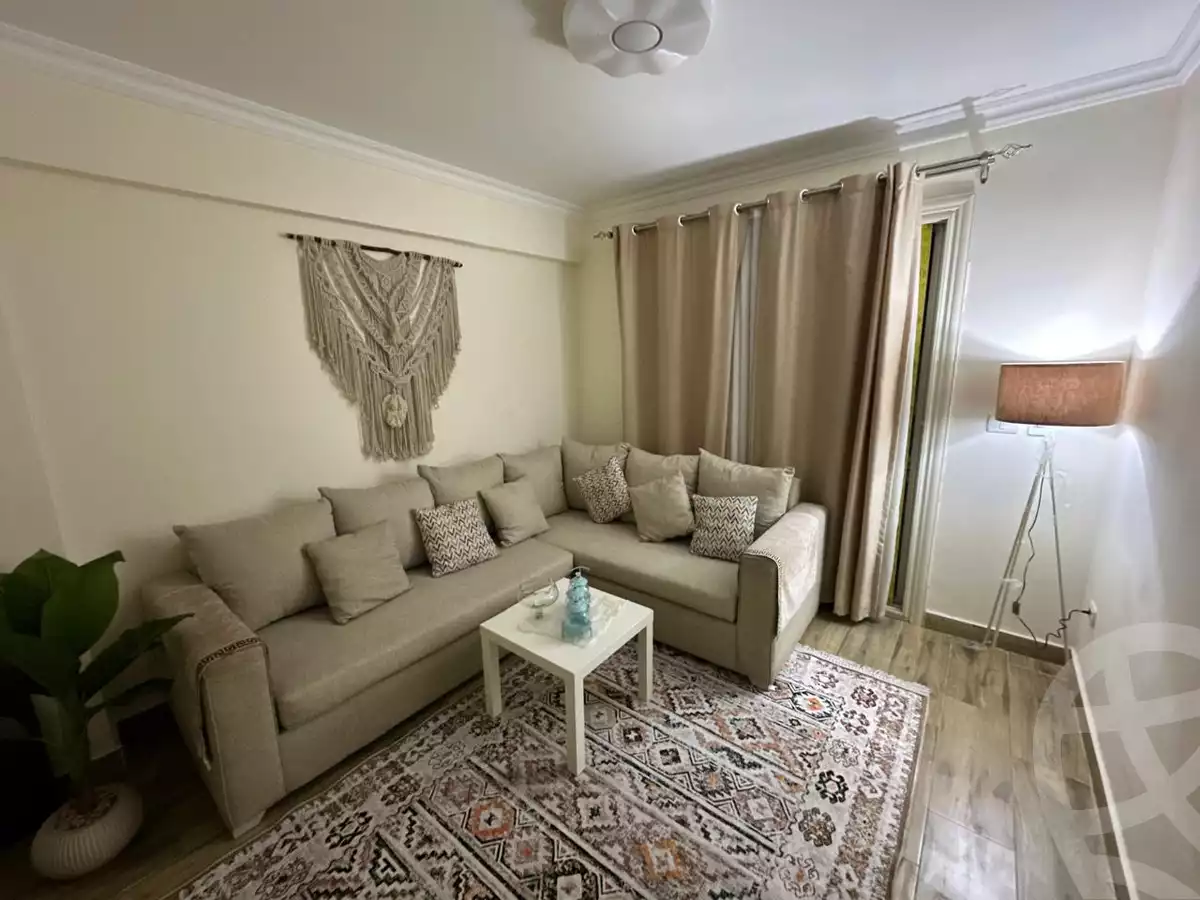 https://aqarmap.com.eg/en/listing/6310066-for-rent-cairo-el-sheikh-zayed-city-compounds-jn-zyd