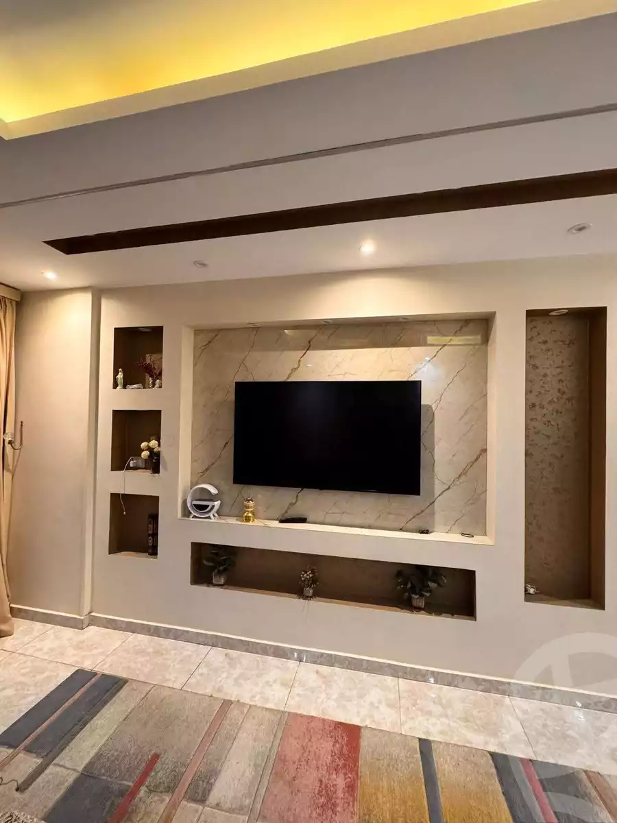 https://aqarmap.com.eg/en/listing/6310759-for-sale-cairo-el-zaytun-lzytwn-lbhry-shr-yhyy-twfyq